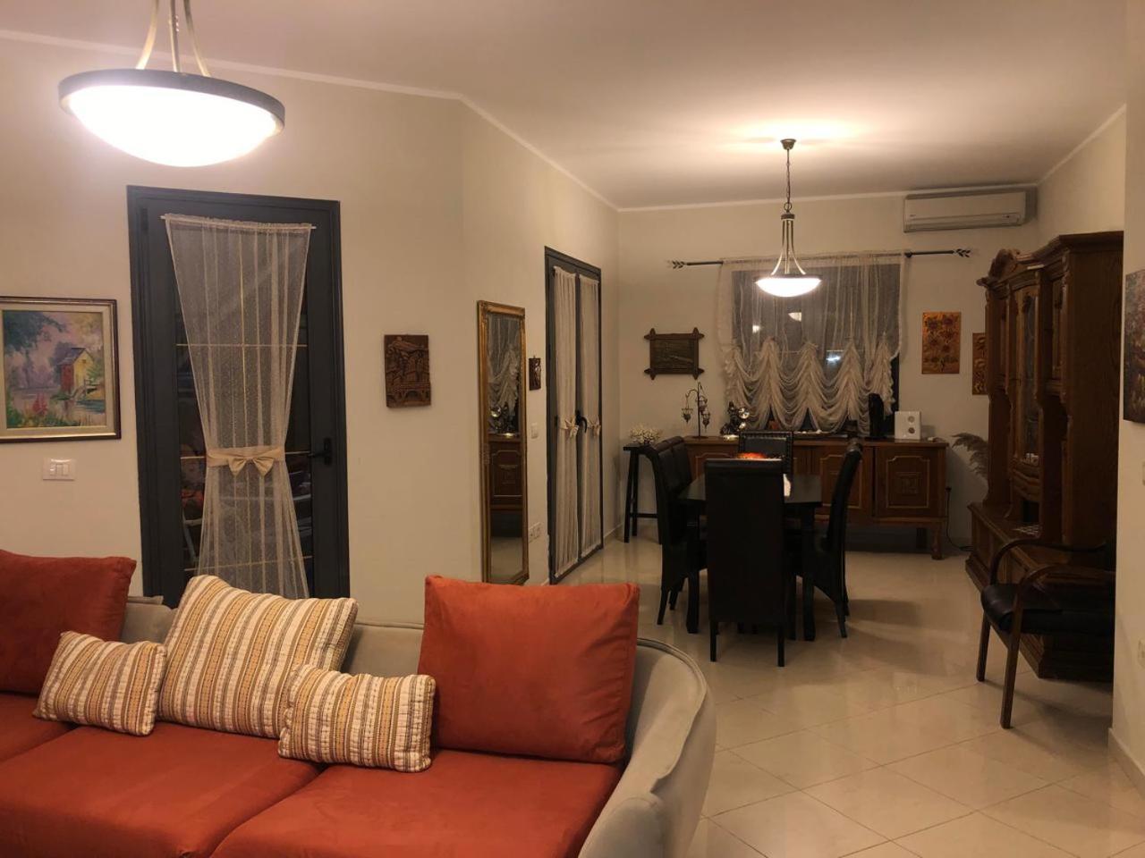 Ajmi Luxury Villa *